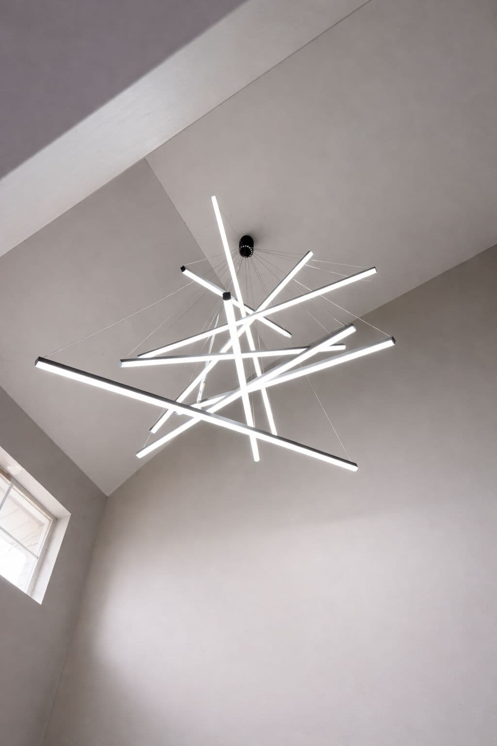 This LED Chandelier Proves Lighting Is Everything image